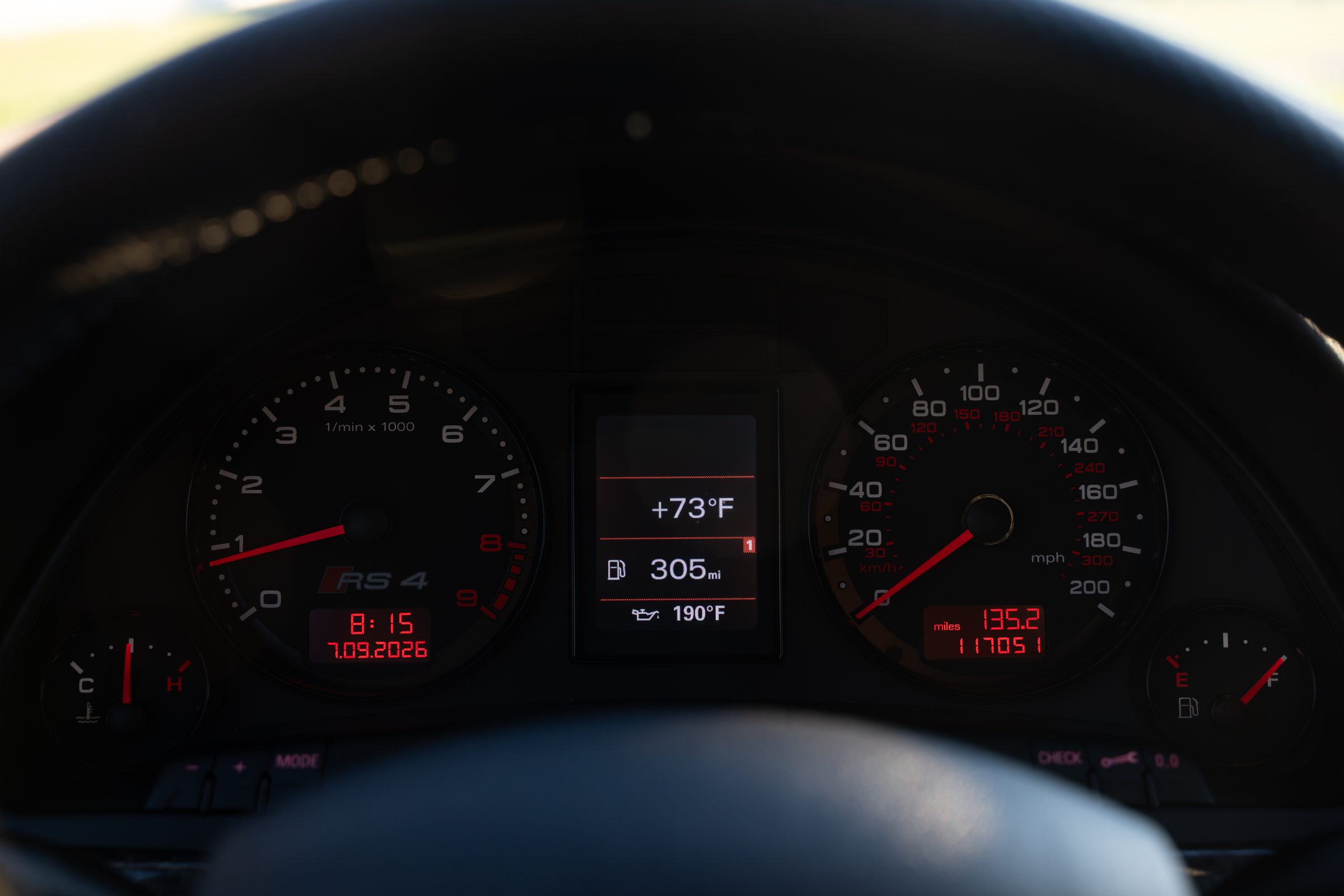 Gauge cluster